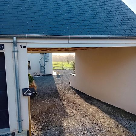 Appartement Lu'Ermael Avec Vue Mont Saint Michel Courtils Kültér fotó
